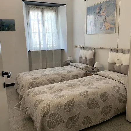 Angie Casa Vacanza 度假居 *
